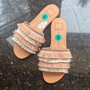 Dolce Vita Women's Layered Fringe Sandals - Tan and Cream sz 8